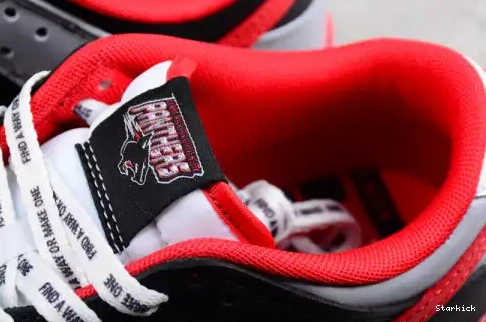 Low Dunk DR6189-001 University Nike Atlanta Clark 0522